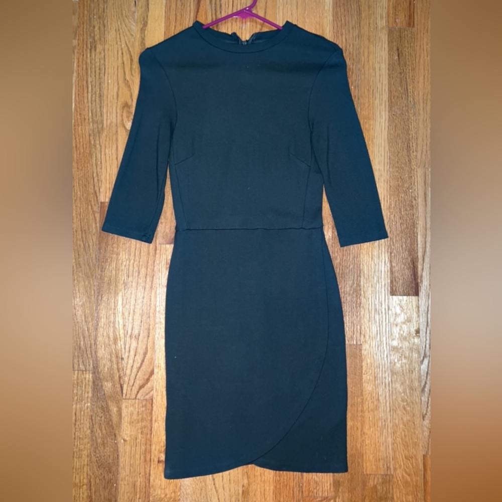 Topshop Dark Green Mini Dress with 3/4 Sleeves Size 6 Stretchy Soft Material